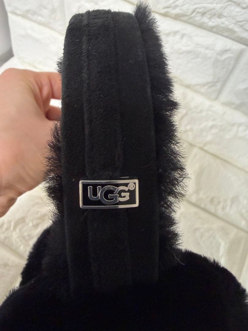 ‼️ 専用‼️UGG 黒 フリース イヤーマフ