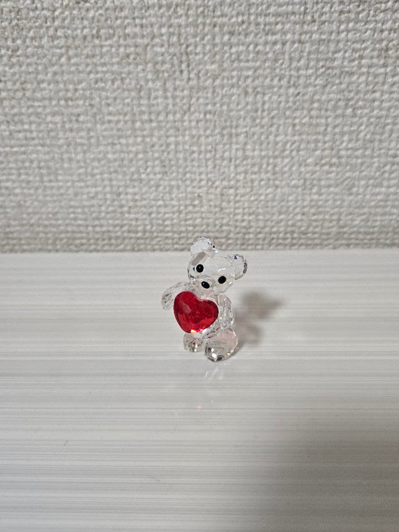 スワロフスキー クリスタル クマの置物 赤いハート
