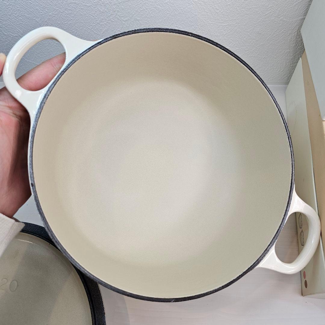 LE CREUSET ル・クルーゼ 限定カラー メレンゲ 両手鍋 20cm