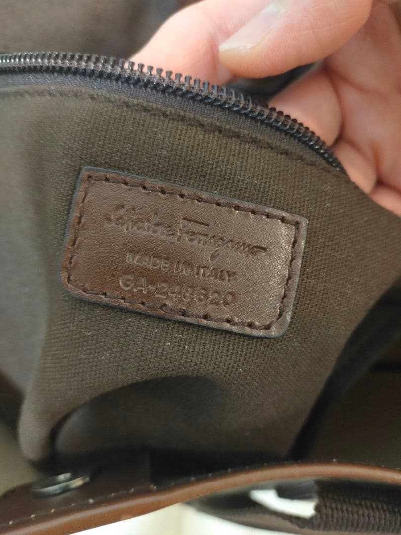 Ferragamo トートバッグ ベージュ