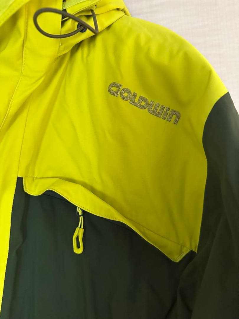 【美品】スノボウェア 登山ウェア