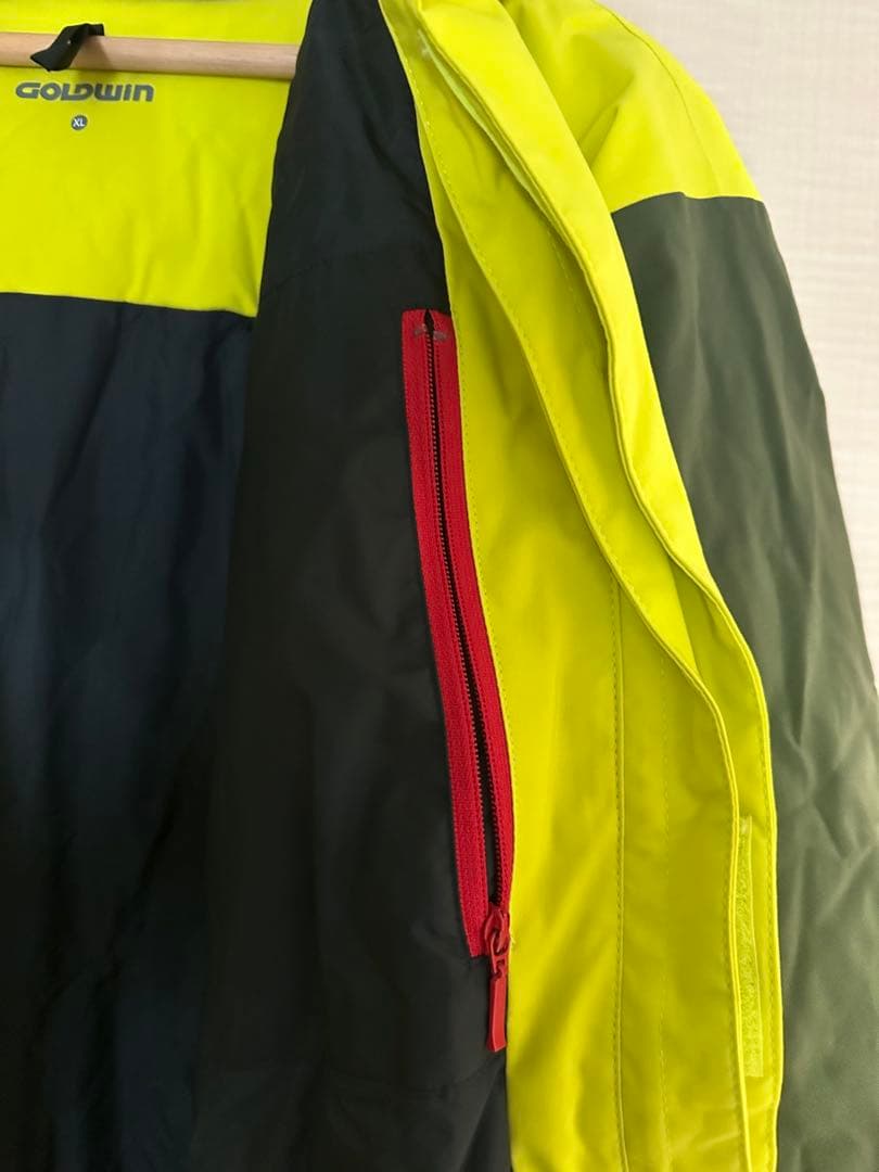 【美品】スノボウェア 登山ウェア