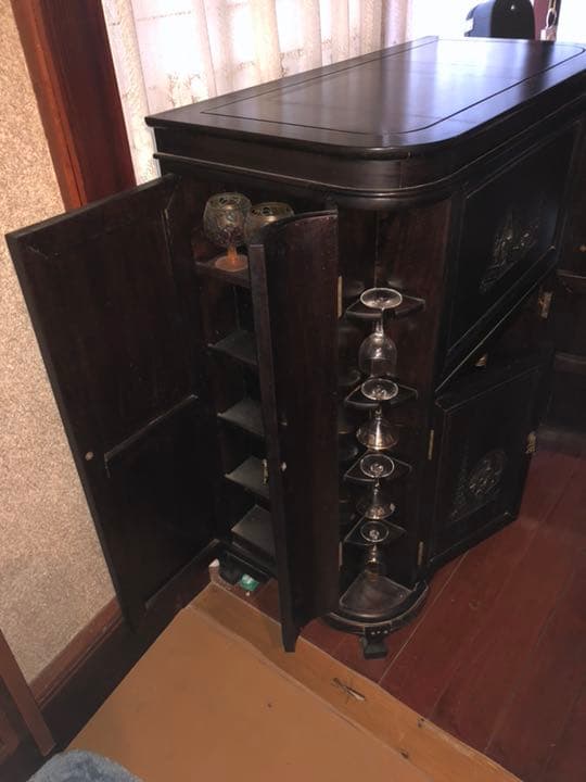 お酒 ワイングラス 収納   カウンター