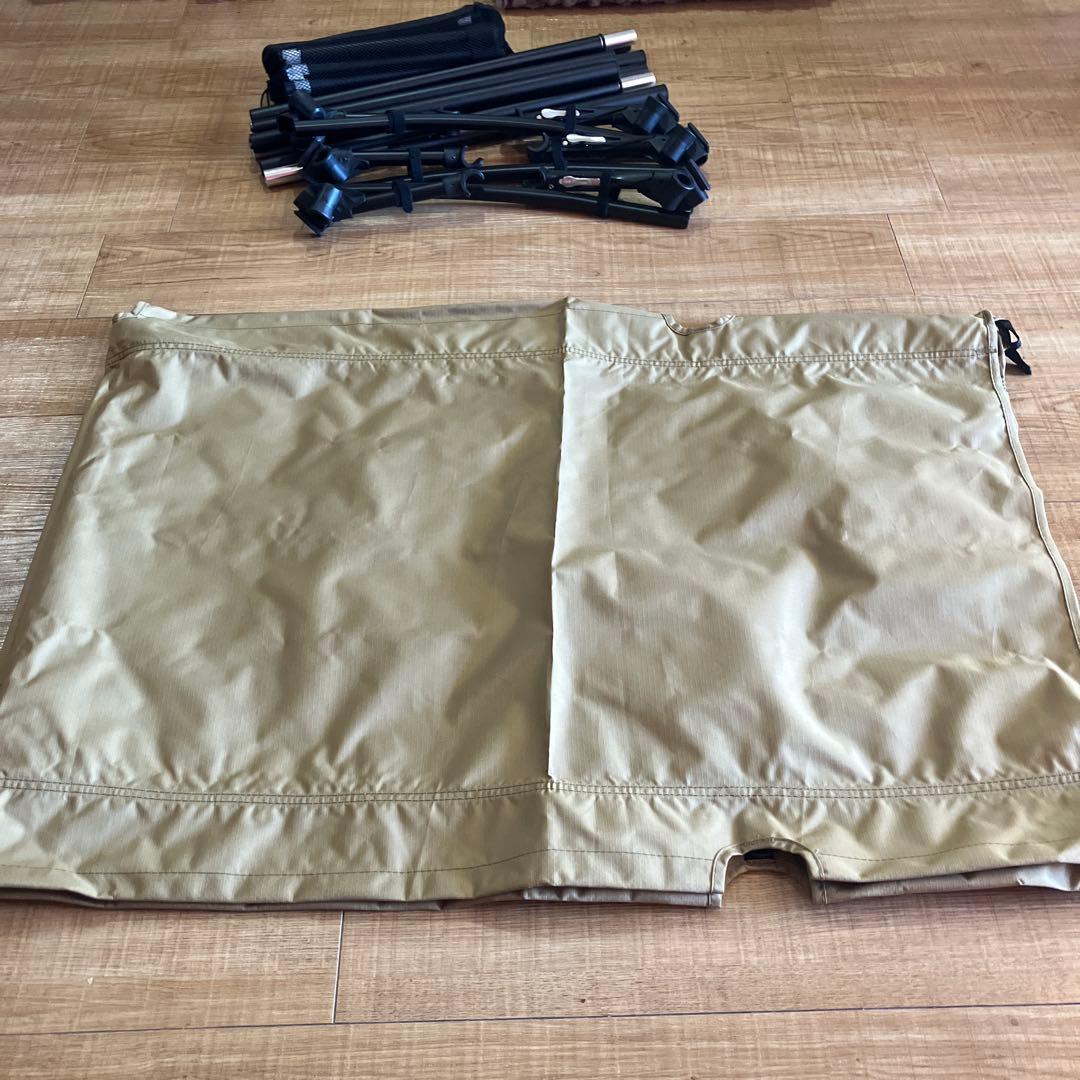 WAQ アウトドアコット カーキ【テント内で使用美品】