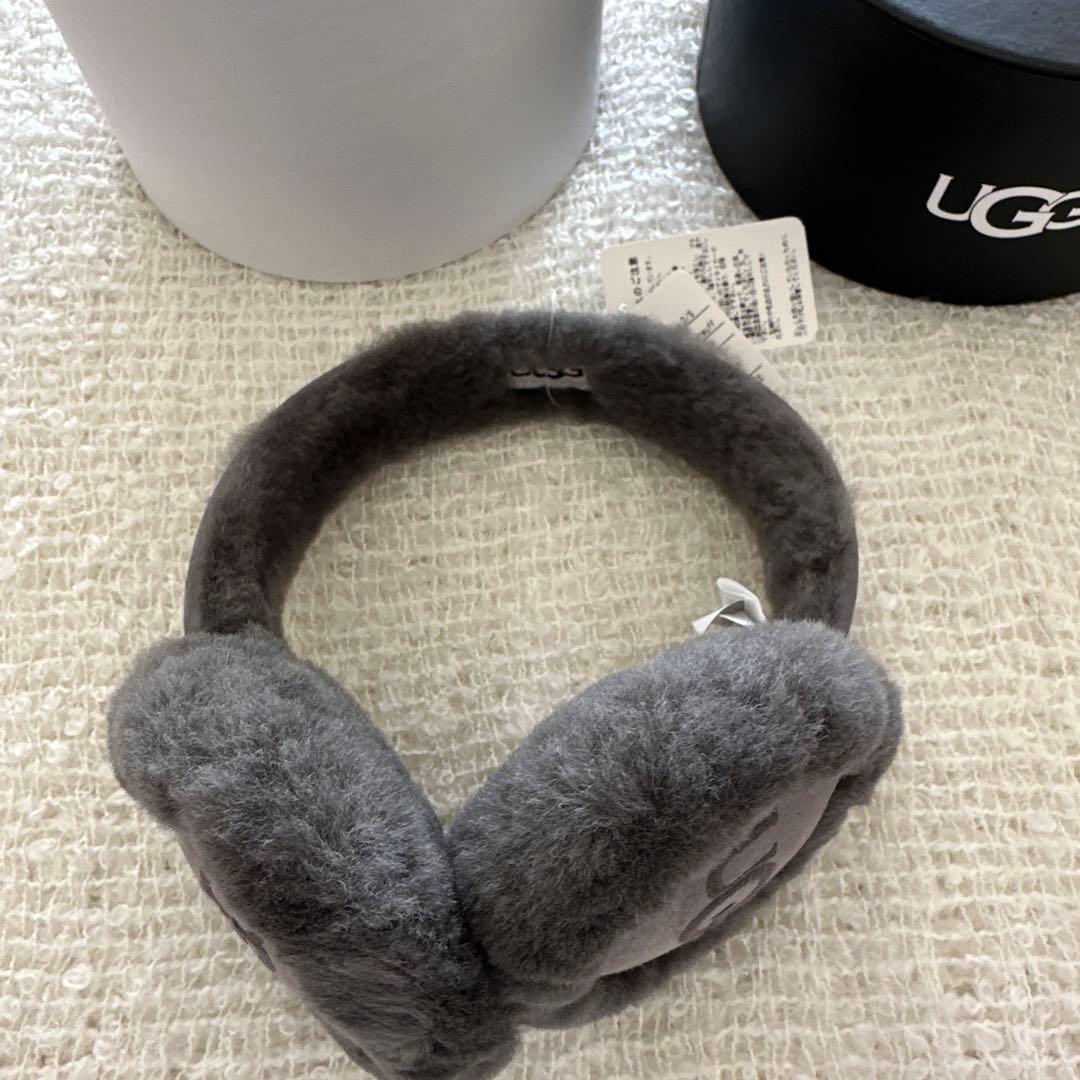 UGG グレー ファー イヤーマフ