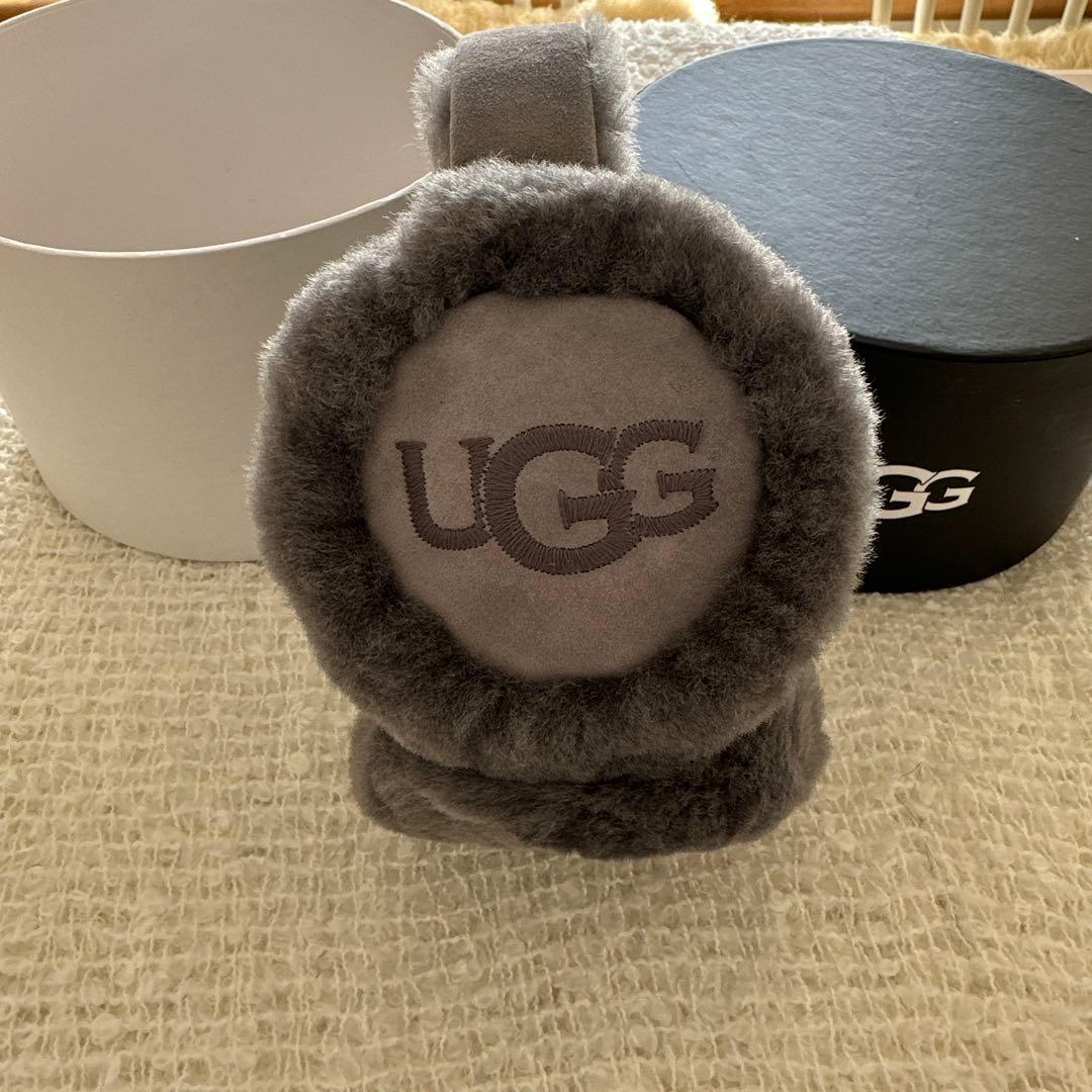 UGG グレー ファー イヤーマフ