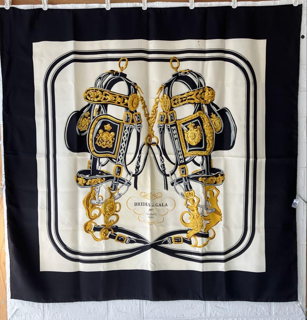 HERMES　エルメス　スカーフ　カレ90　式典用馬勒　4324