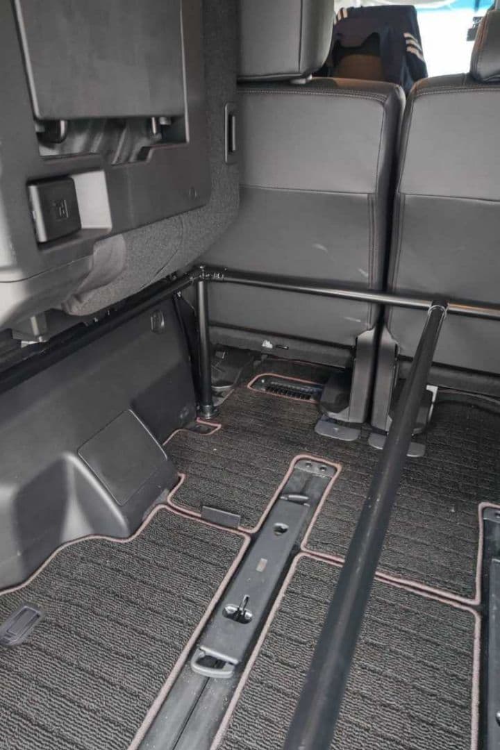 デリカ D5 ベッドキット　パイプのみ　アウトドア　整理　収納　　　車中泊