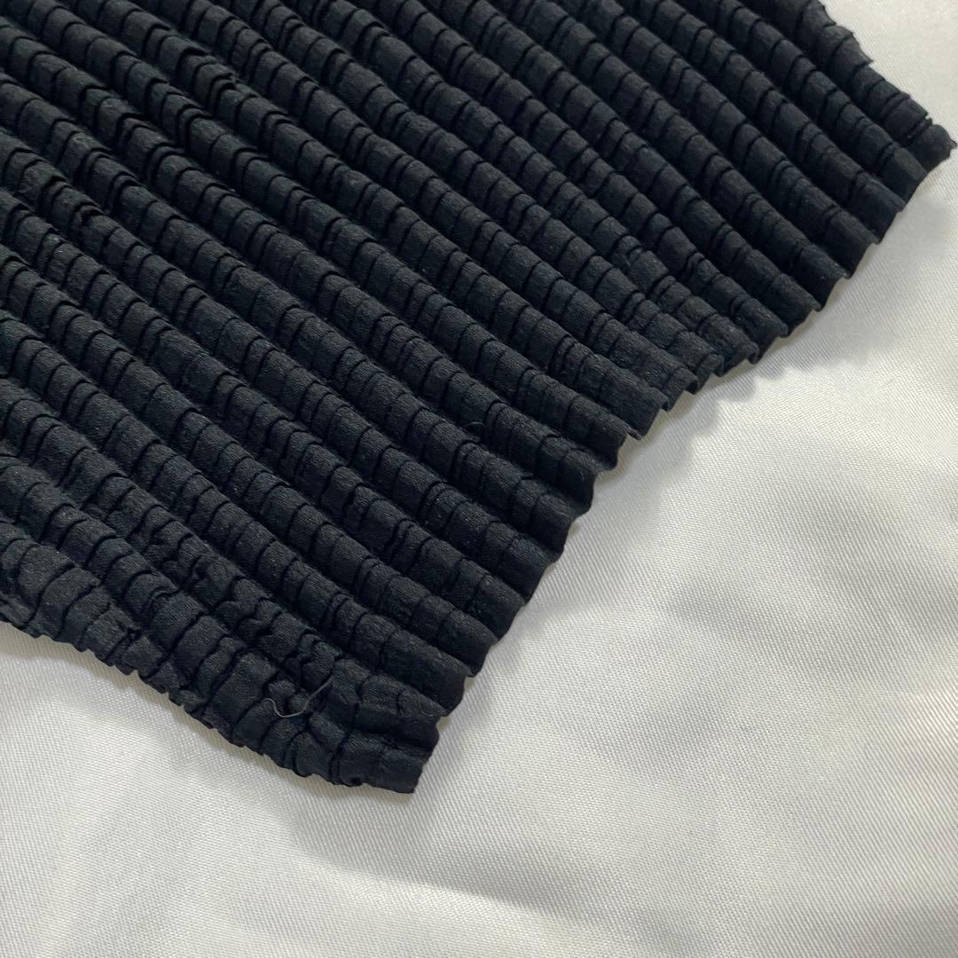 美品 ISSEY MIYAKE イッセイミヤケ トップスM　IM82-FJ504