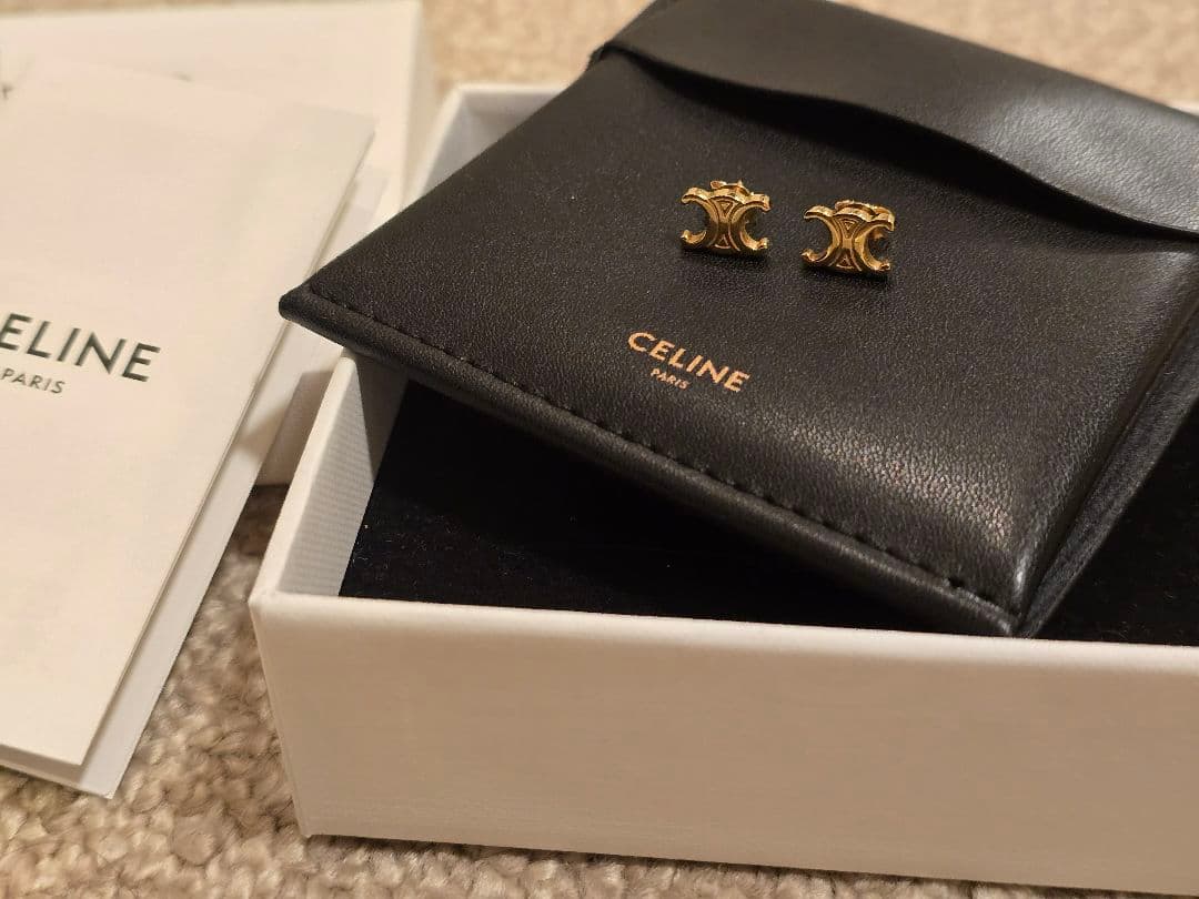 【最終値下】CELINE ピアストリオンフ スタッズ / ゴールドフィニッシュ