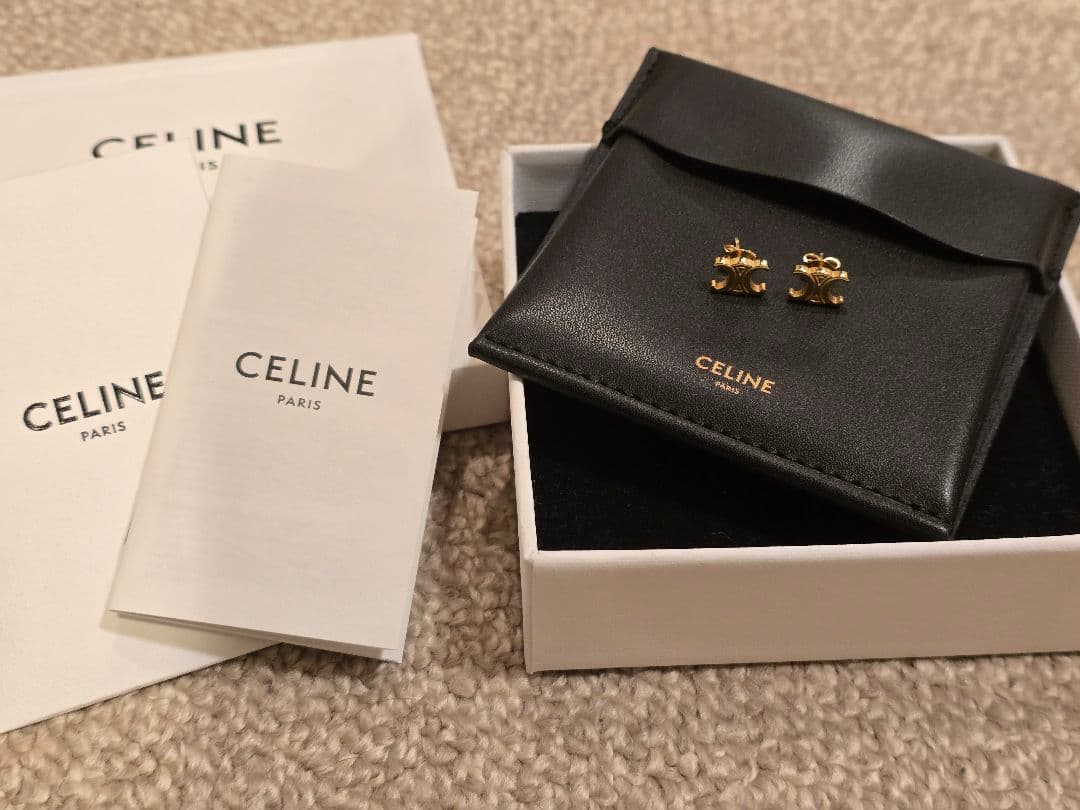 【最終値下】CELINE ピアストリオンフ スタッズ / ゴールドフィニッシュ