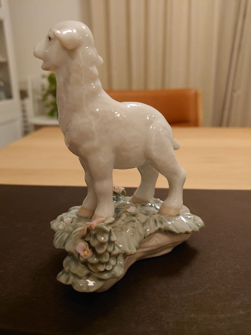 【美品 絶版】LLADRO リヤドロ No.7212『仔羊』