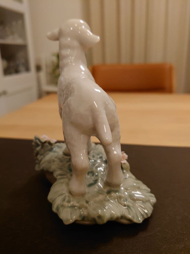 【美品 絶版】LLADRO リヤドロ No.7212『仔羊』
