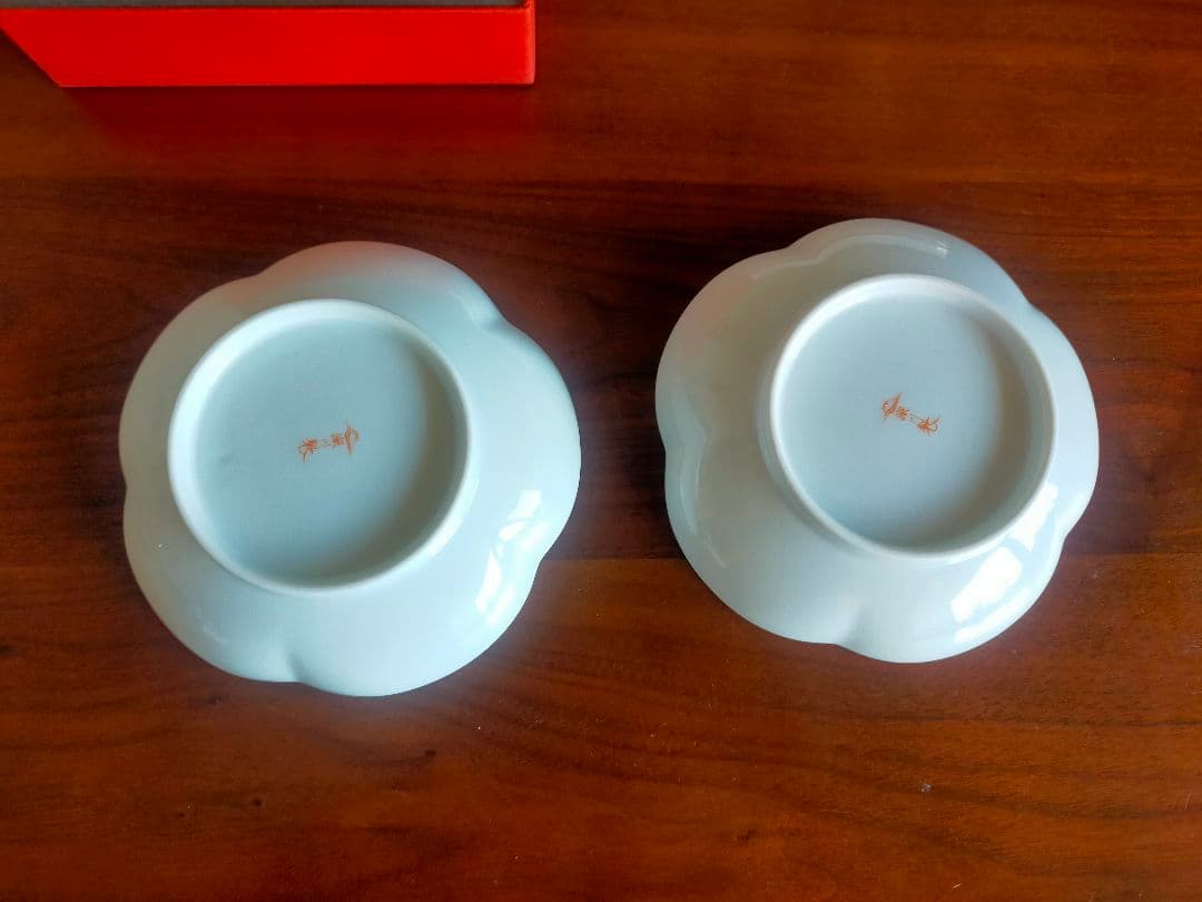 箱付【宮内庁御用達 深川製磁】寿赤絵 組皿・小皿/小鉢 7点セット