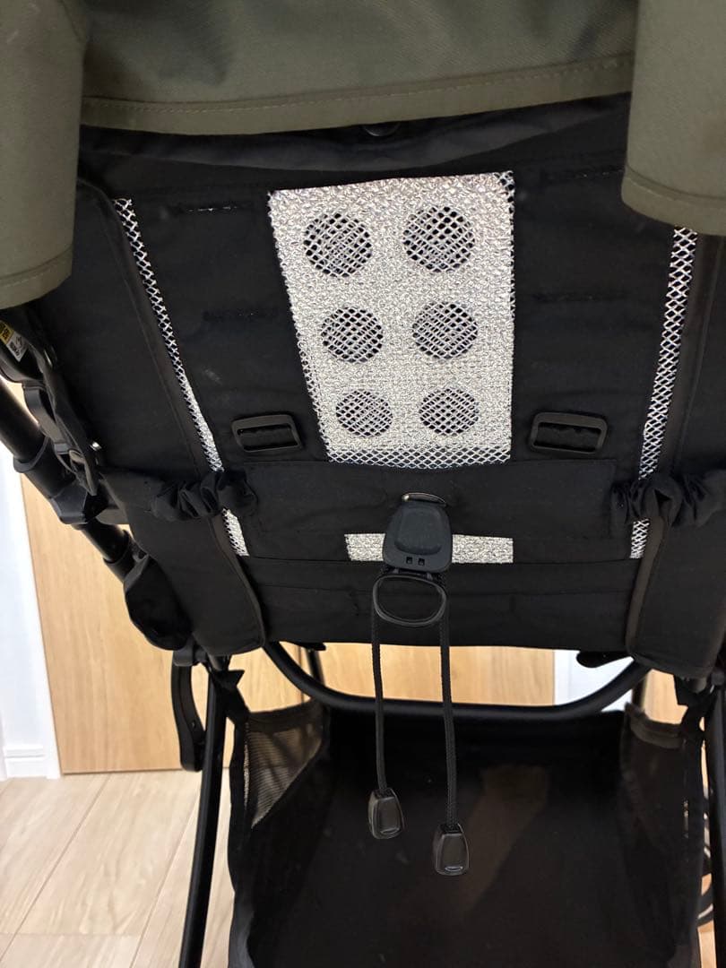 美品 Aprica ラクーナビッテクッション　2021年モデル