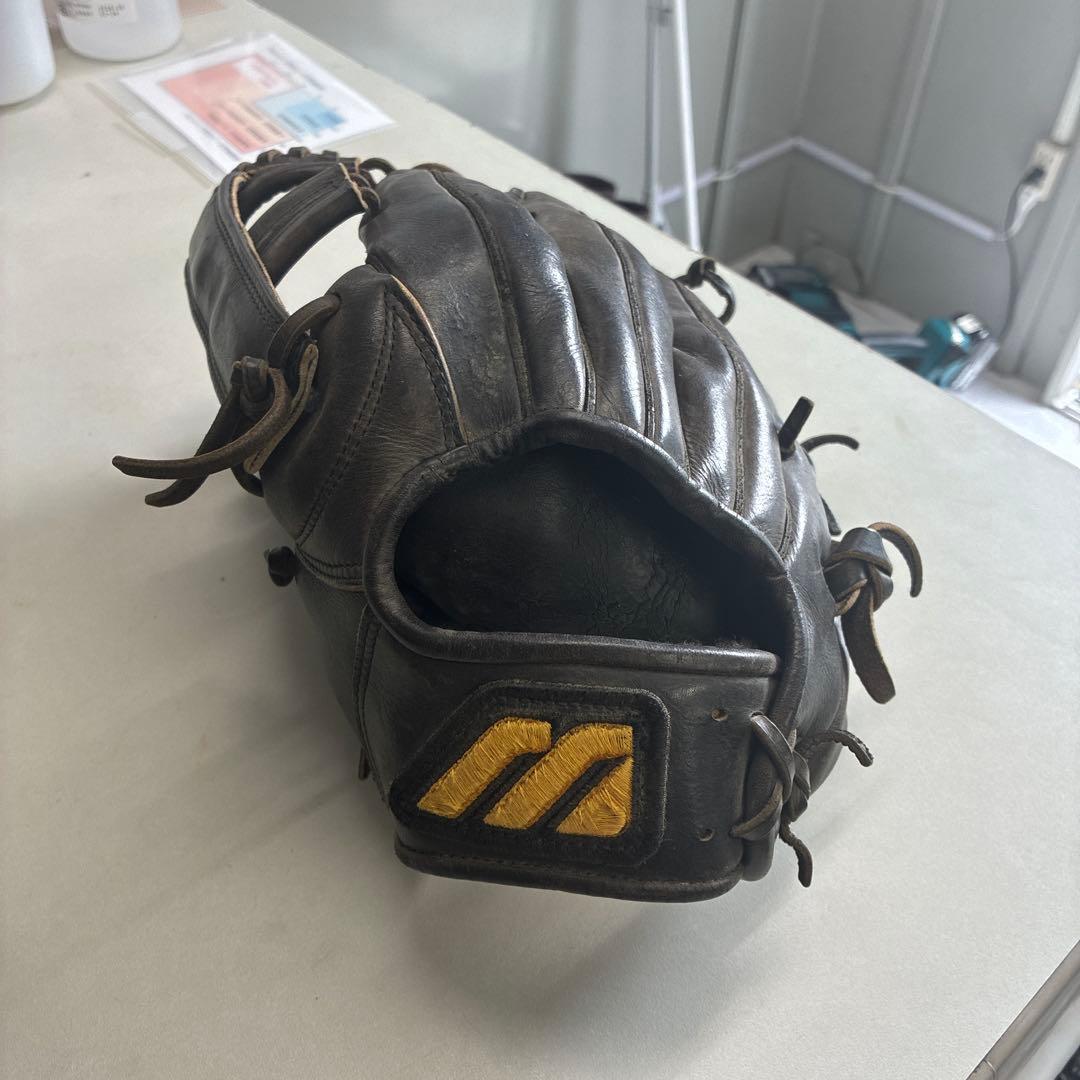 限界です！黒い硬式グローブ　ミズノプロ 左