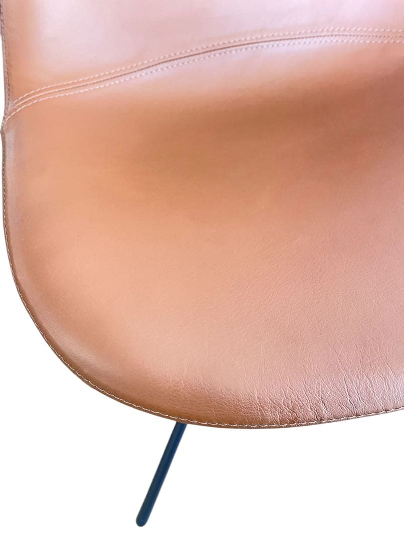 HR659 boconcept ボーコンセプト Ottawaレザー　キャメル