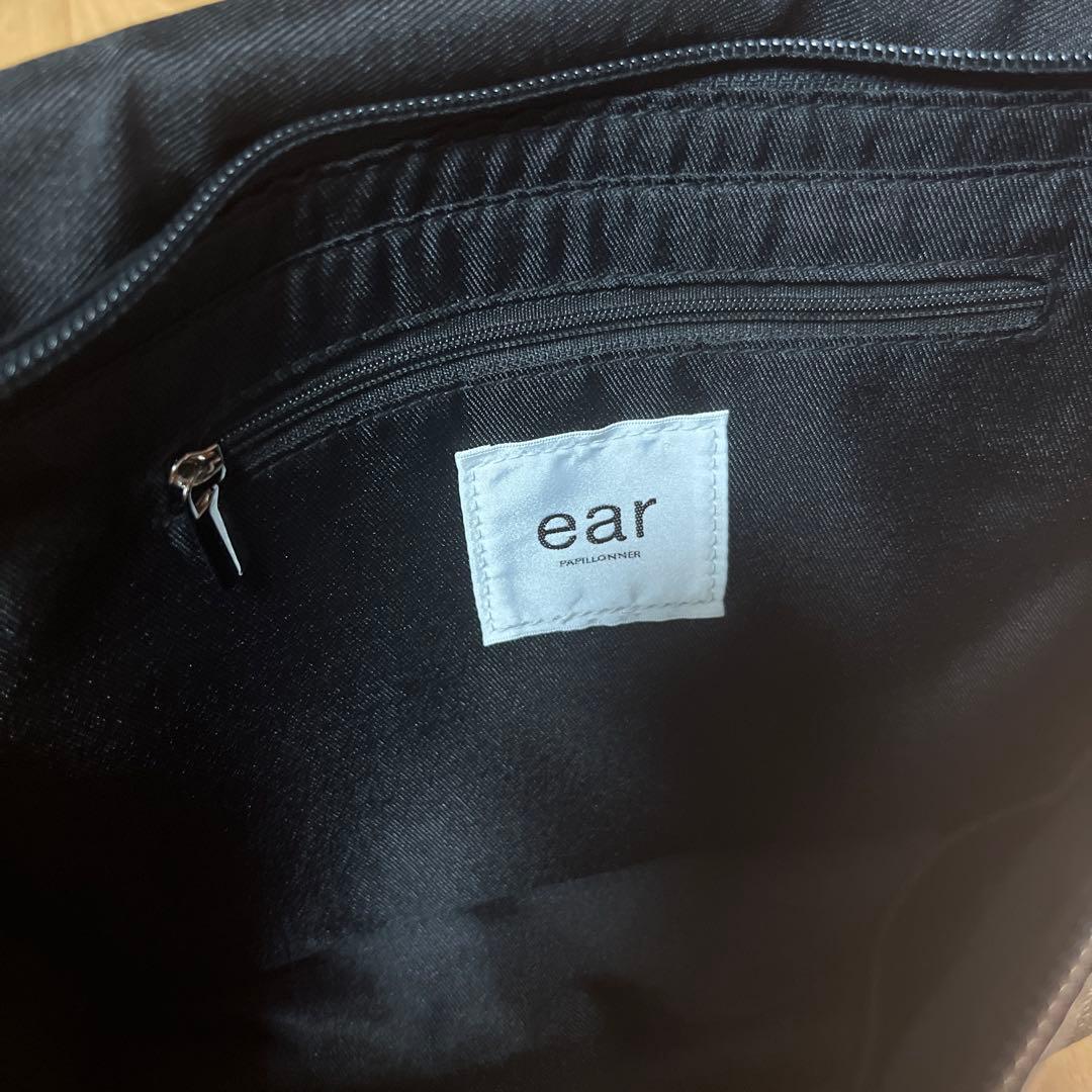 ear メッセンジャーバッグ 黒