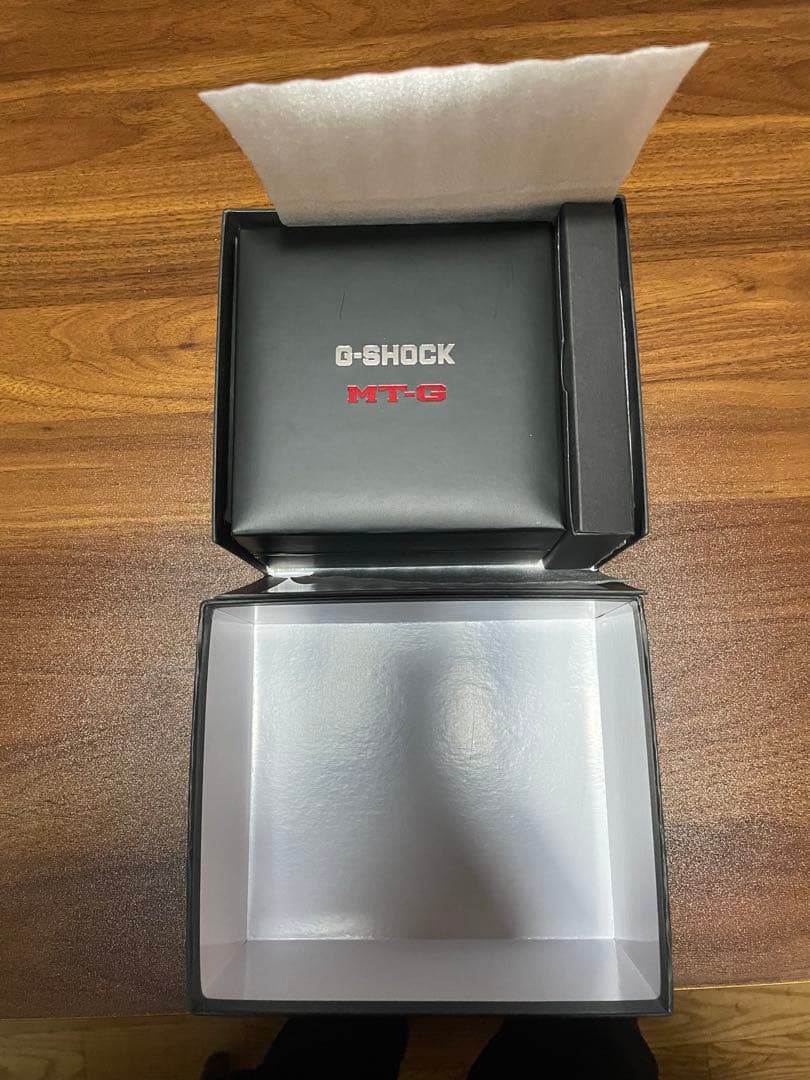 ■CASIO カシオ　G-SHOCK MTG-B1000-1AJF