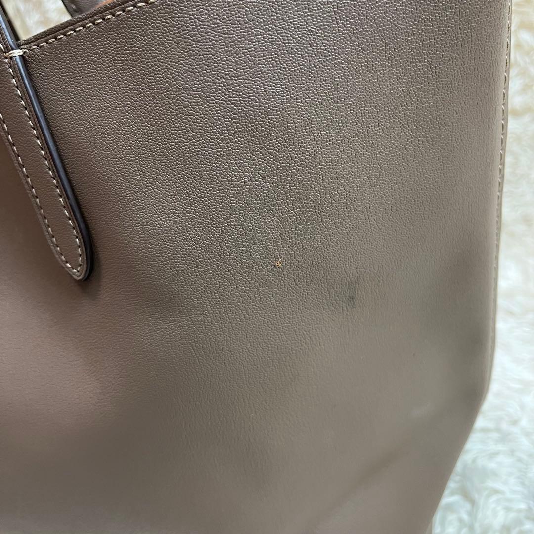 コーチ　COACH トートバッグ　ノース　32 Cロゴ　ビジネス　レザー　革