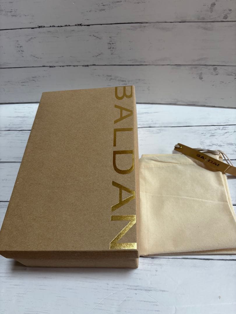 新品・未使用【BALDAN】スウェードパンプス(23.5㎝)ポインテッドトゥ