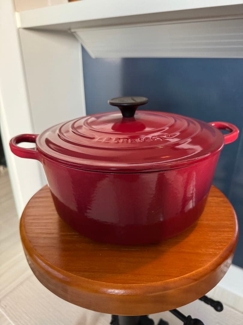 ル・クルーゼ　ココット・ロンド　両手鍋 24cm 赤　USED