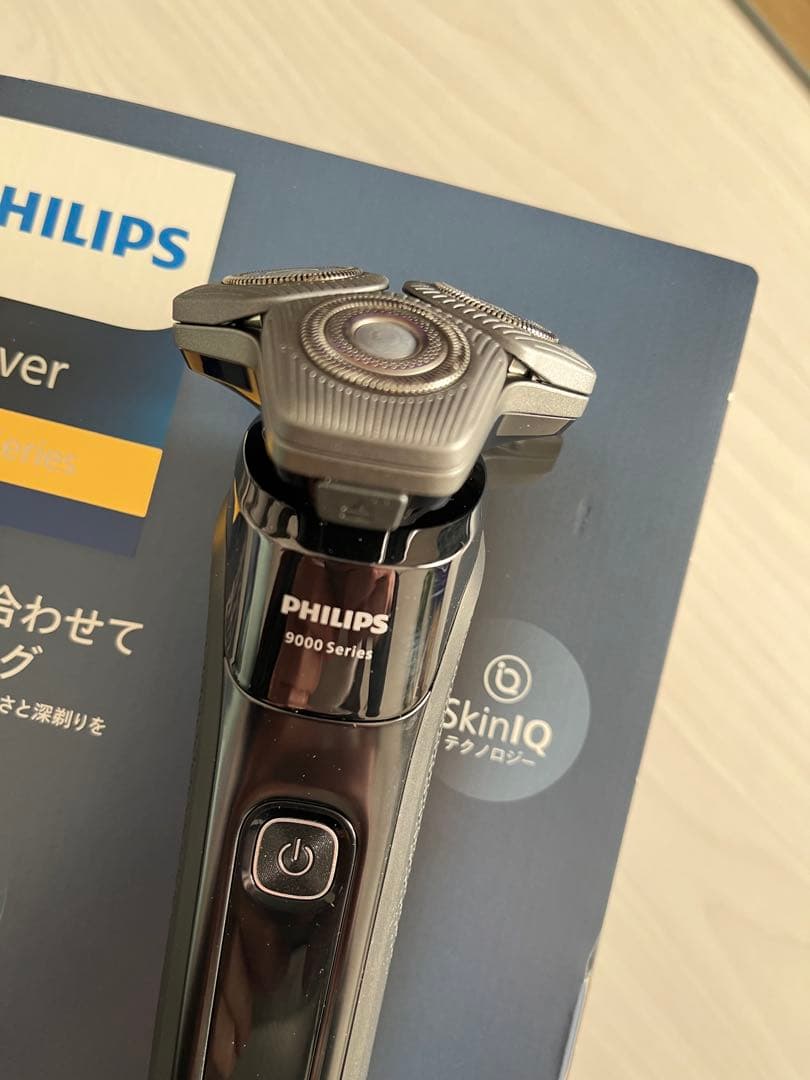 t*2様 PHILIPS 電気シェーバー 9000 Series 【2025年製