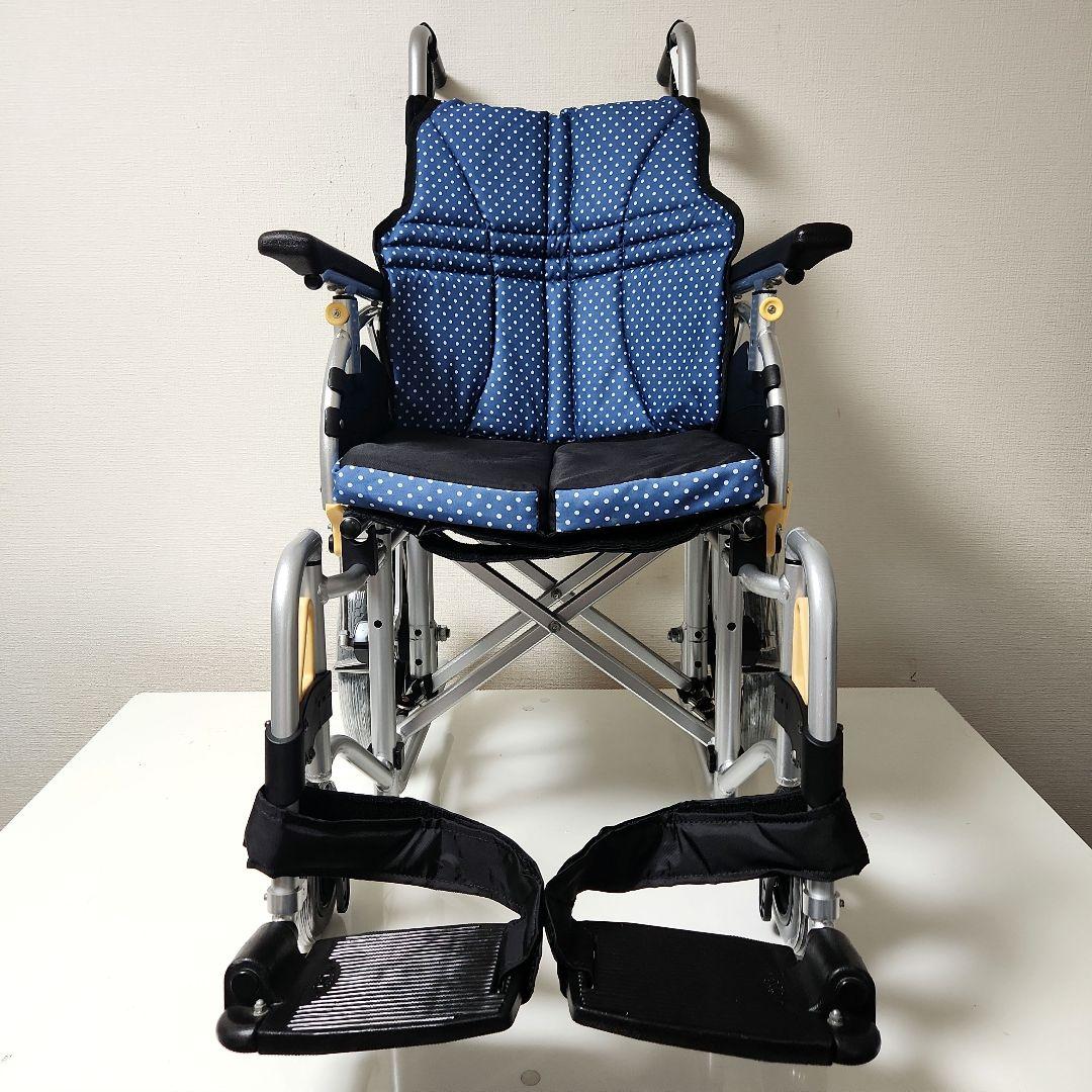 日進医療器　介助用　多機能　超軽量　ノーパンクタイヤ　車椅子　NAH-U7
