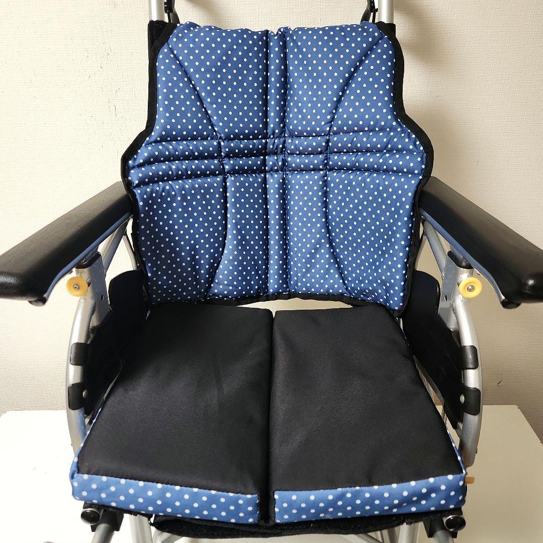 日進医療器　介助用　多機能　超軽量　ノーパンクタイヤ　車椅子　NAH-U7