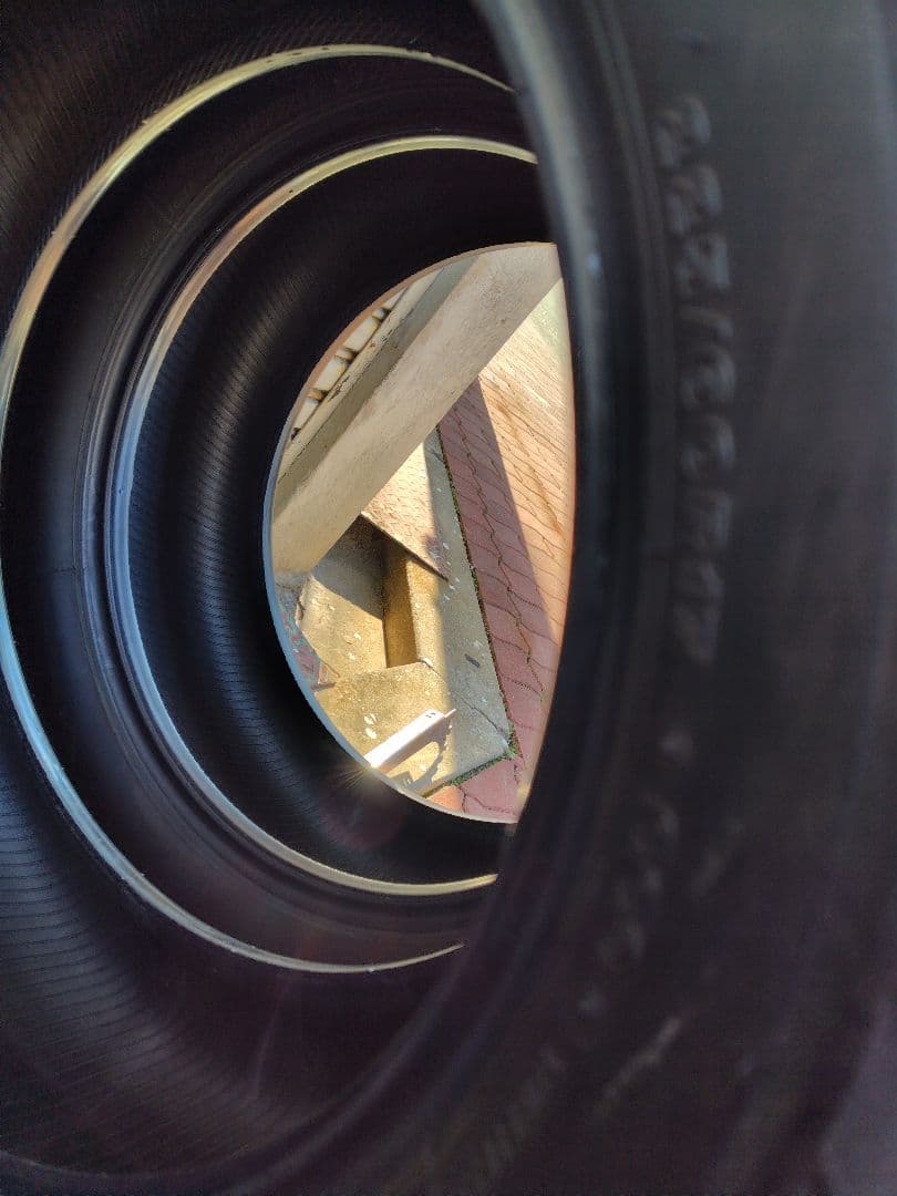 ブリザック VRX2 225/60R17 2022年製 残溝8mm