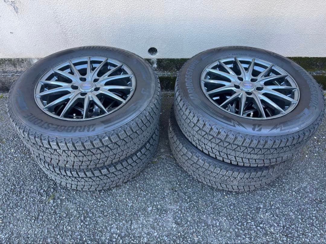 ブリヂストン DM-V3 スタッドレスホイールセット 225/65R17 送料別