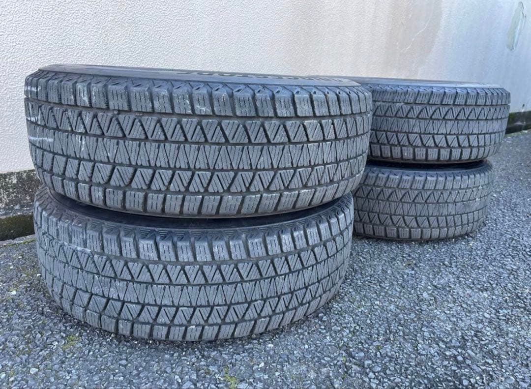 ブリヂストン DM-V3 スタッドレスホイールセット 225/65R17 送料別