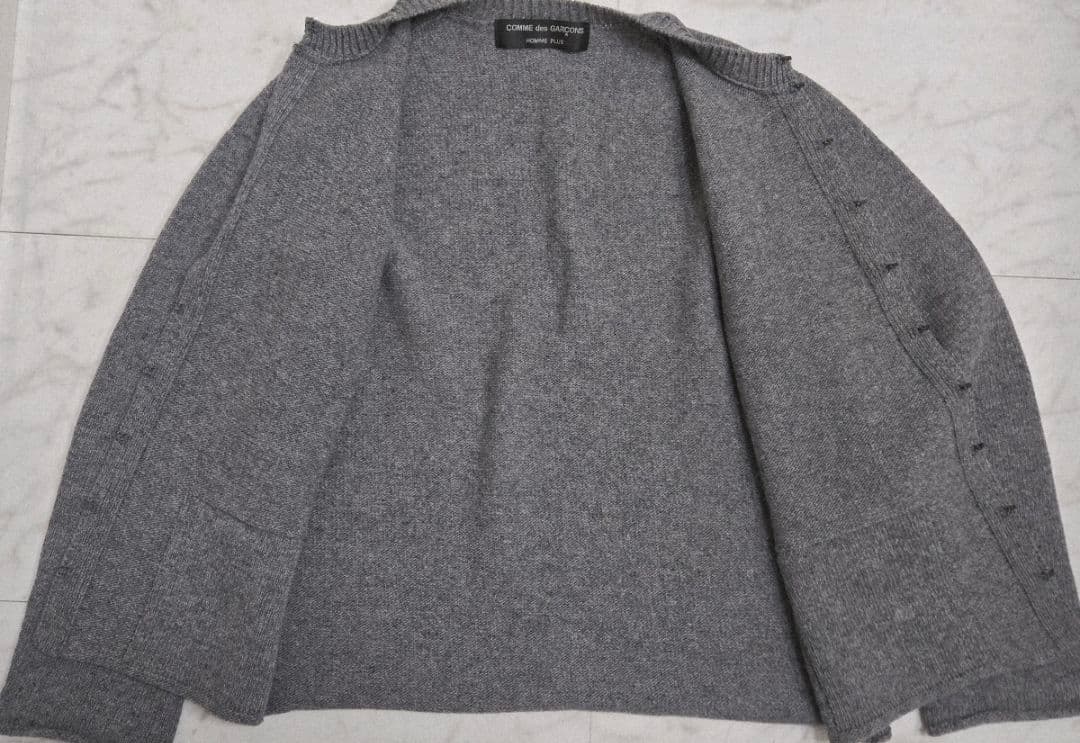 COMME des GARCONS PLUS フロントホックカーディガン