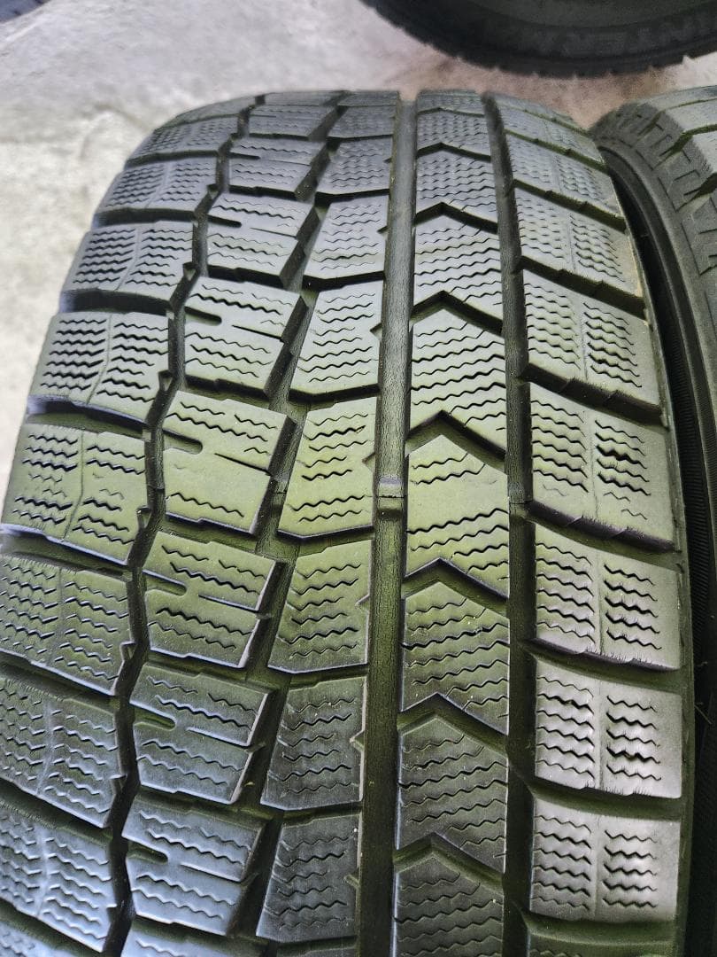 送料込☆2023年製ダンロップ タイヤ205/55R16日本製☆4本
