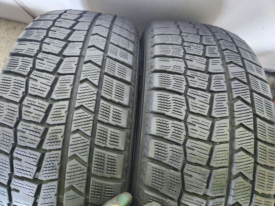 送料込☆2023年製ダンロップ タイヤ205/55R16日本製☆4本