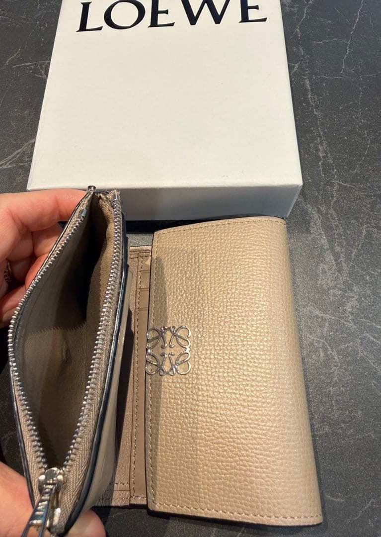 こゆ◎美品◎ロエベ LOEWE◎アナグラムバーティカルウォレット