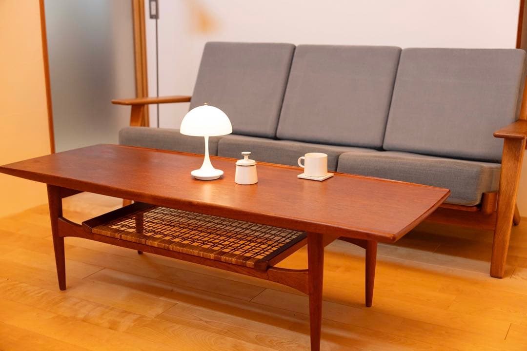 北欧ビンテージ　チークコーヒーテーブル　検)ウェグナー、フィンユール