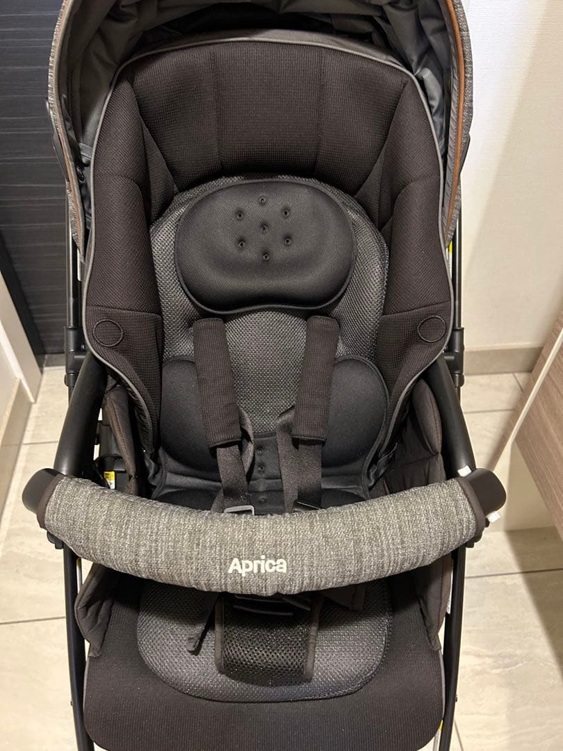 【美品】Aprica アップリカ　ベビーカー　ラクーナビッテクッション