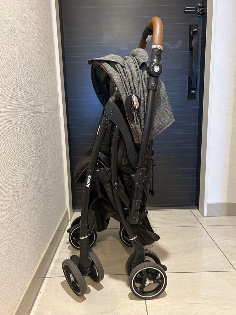【美品】Aprica アップリカ　ベビーカー　ラクーナビッテクッション