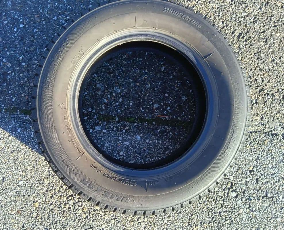 【送料込み】ブリヂストン VRX3 スタッドレス 155/70R13