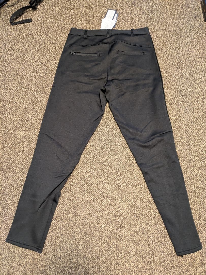 MUTA 黒パンツ