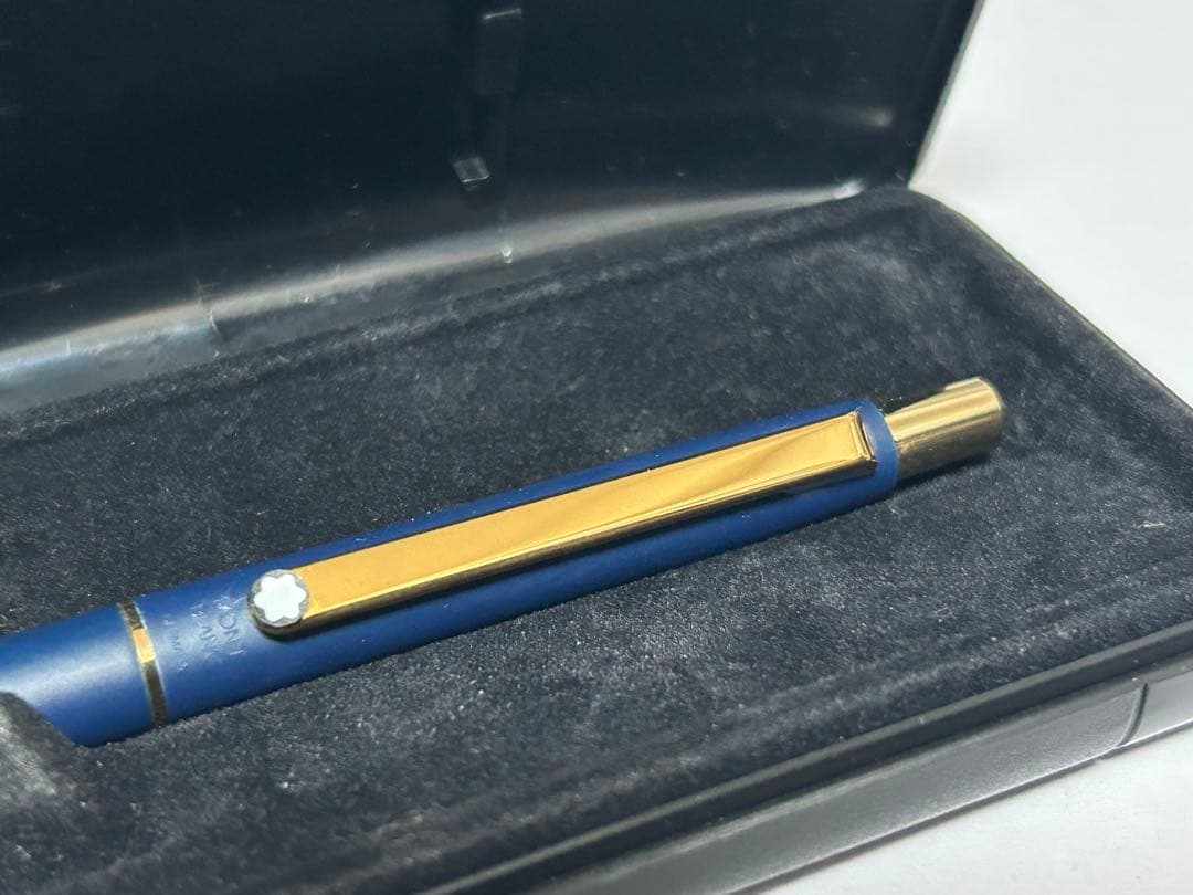 (美品)モンブランボールペン、ノック式、長さ13cm