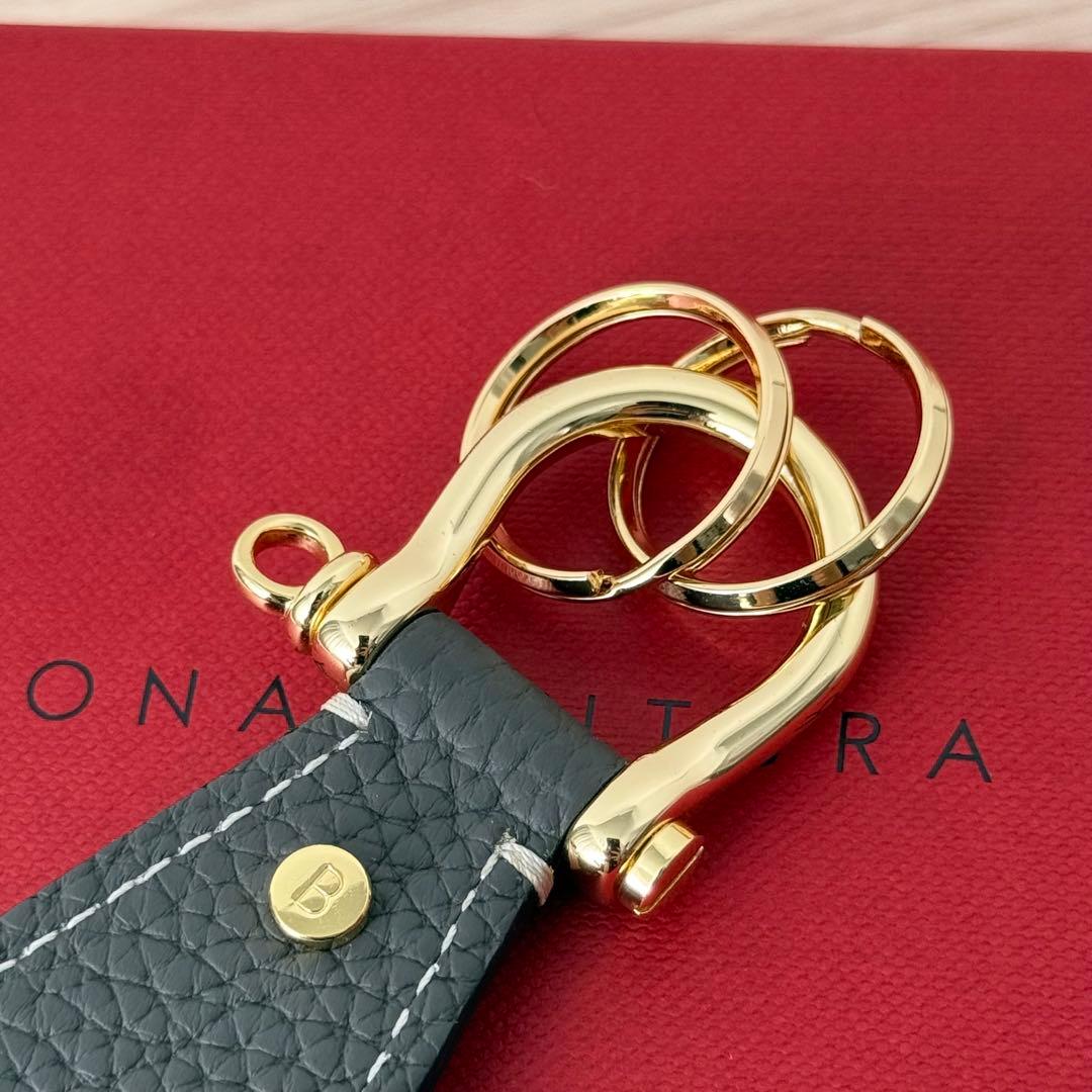 【未使用✨️】BONAVENTURA キーホルダー シャックル チャコールグレー