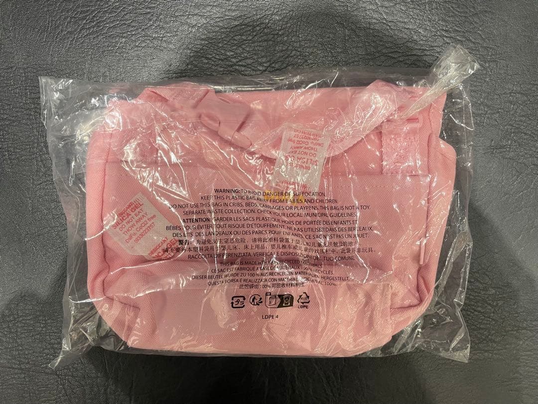 【完全未開封】supreme Mini Messenger Bag pink
