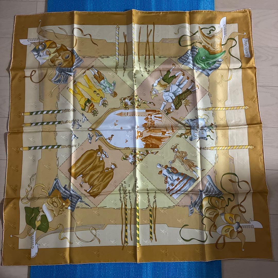 エルメス　シルクスカーフ フランス製 90cm x 90cm