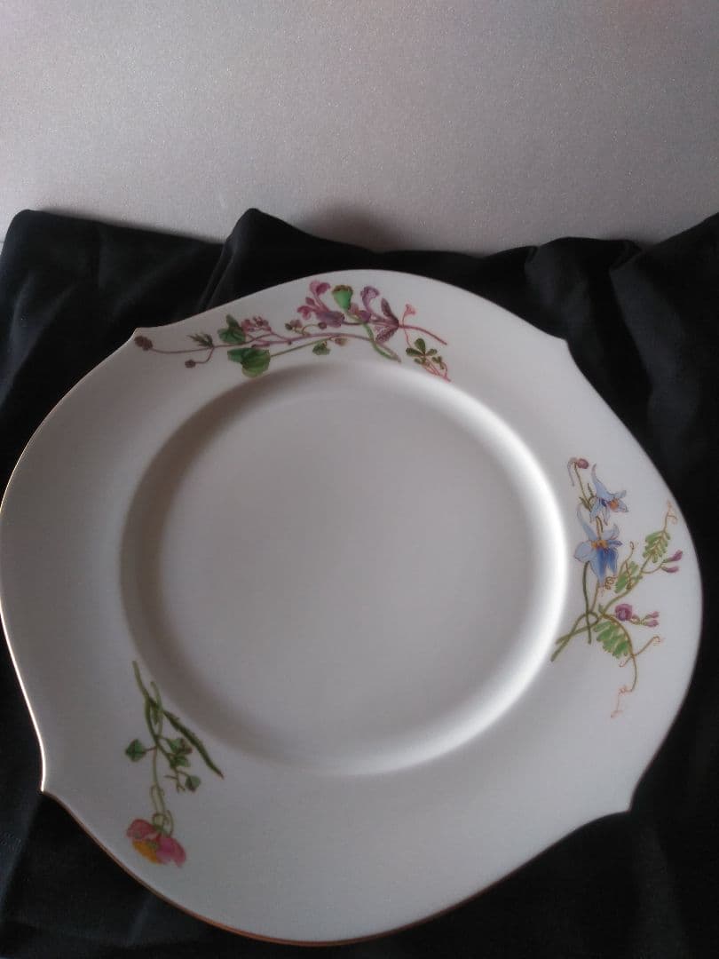 マイセン　フローラ　サービスプレート32,5cm