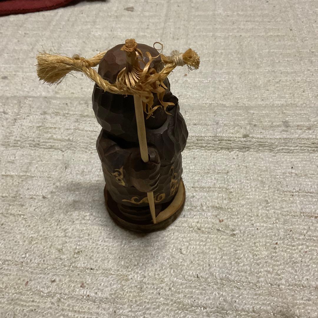 砂澤一雄作品　アイヌエカシ像　木彫り　【砂澤ビッキ氏の実弟】。2000年作品。