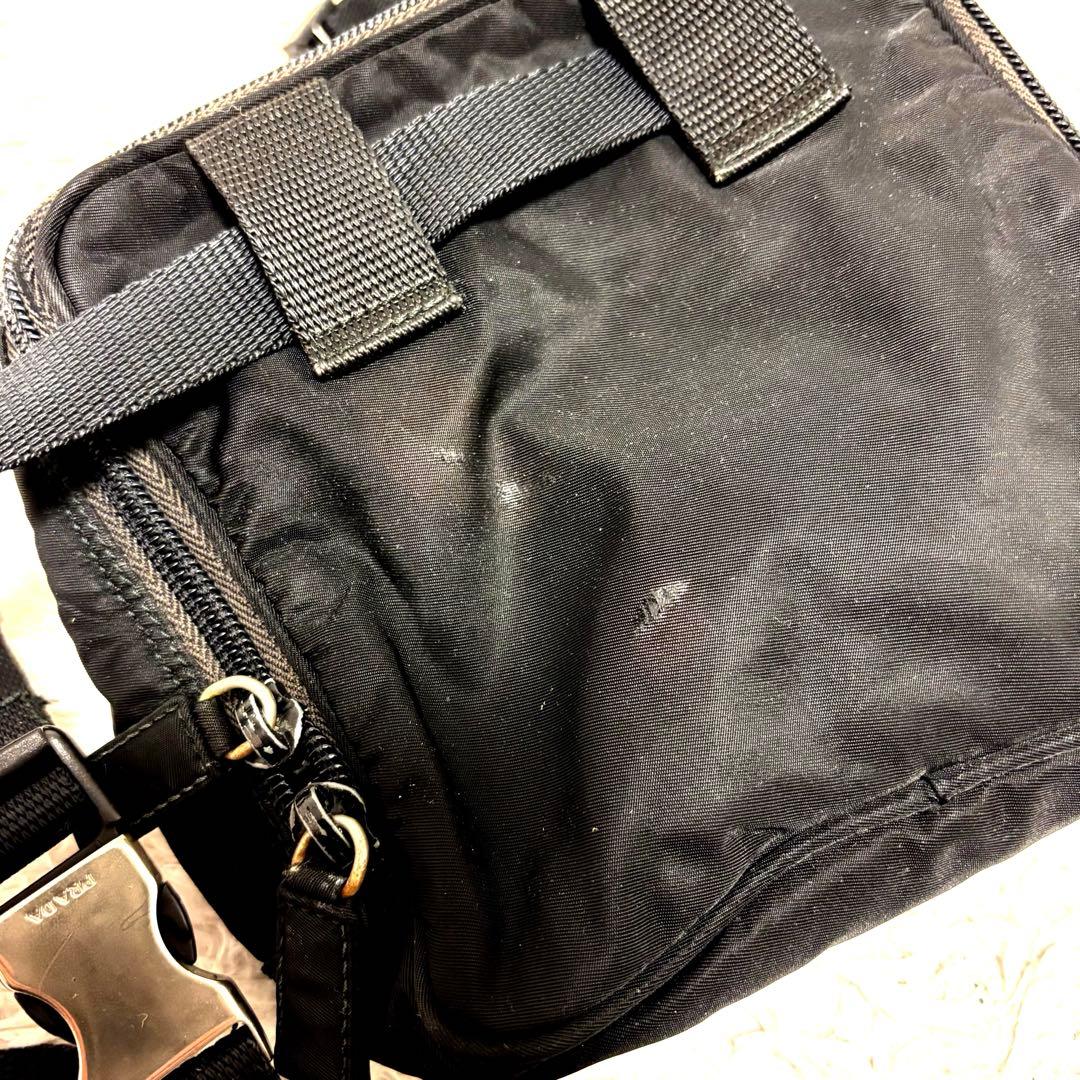 PRADA ショルダーバッグ ウエスト 2way ナイロン 三角ロゴ 黒