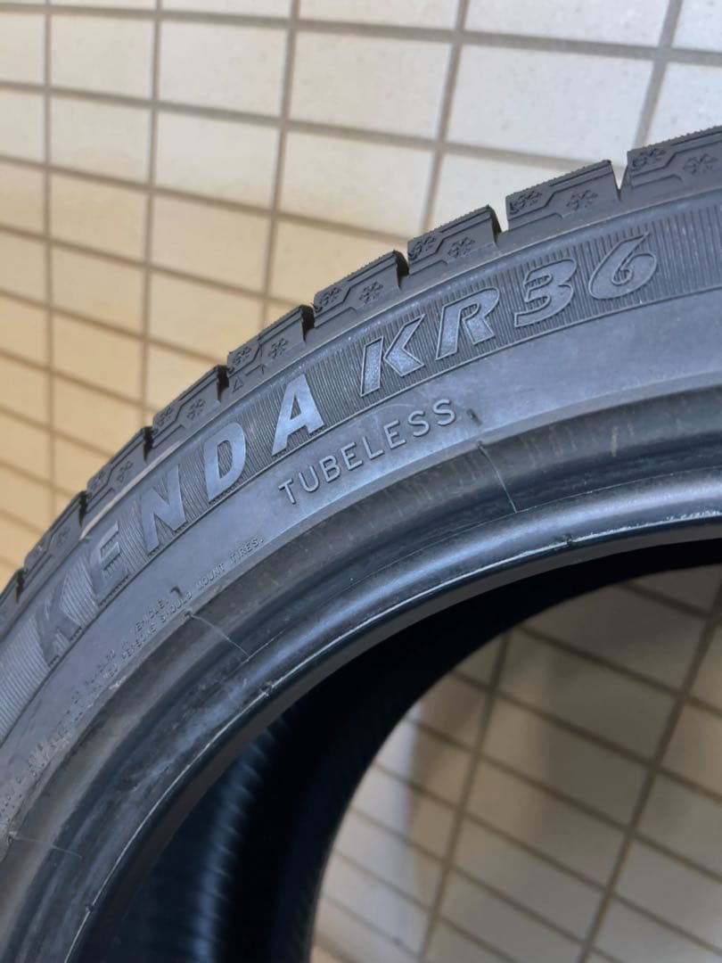 値下げ2024年製スタッドレスKENDA KR36 225/45R17 4本
