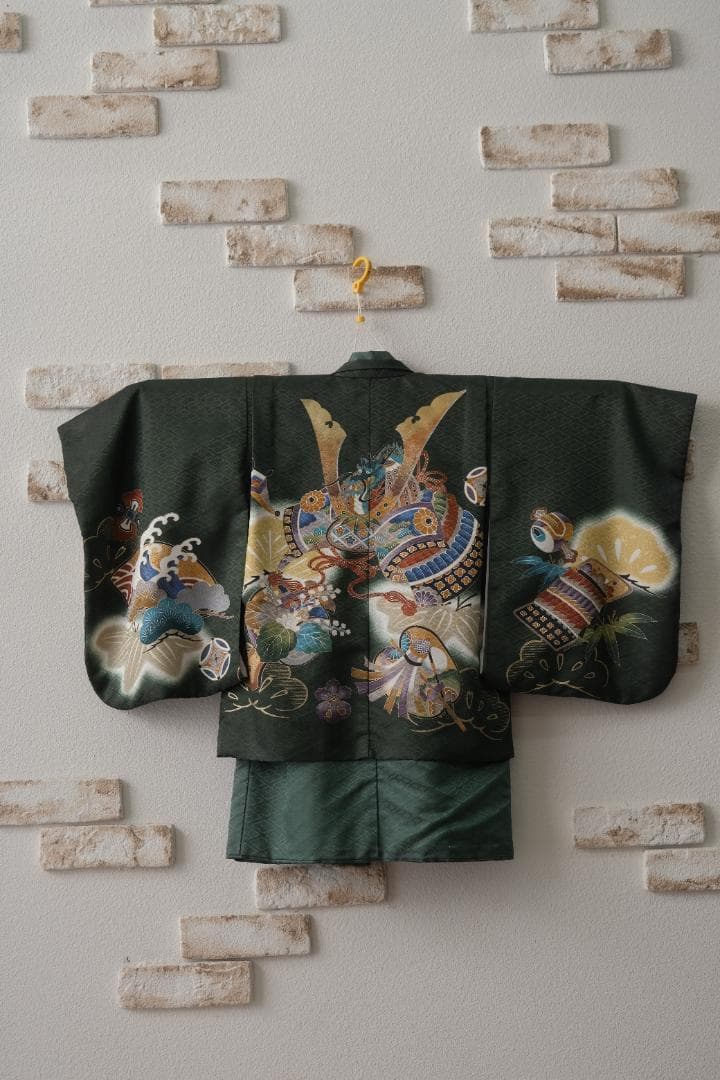 5歳　七五三　緑色の波着物